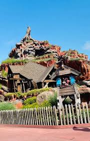 Rumor: The Splash Mountain refurbishment may be more than just retheming