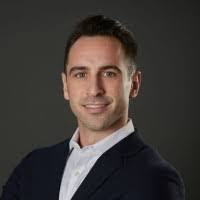 Sherri Farris's Instagram, Twitter & Facebook