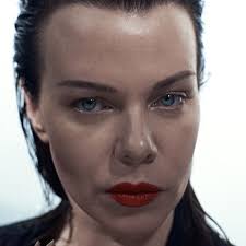 Debi Mazar