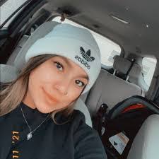 Melissa Minjarez's Instagram, Twitter & Facebook