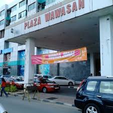 The capital of the state of sabah on the island of borneo, this malaysian city is a growing resort destination due to its proximity to tropical islands, sandy beaches, lush rainforest and mount kinabalu. Plaza Wawasan Shopping Mall