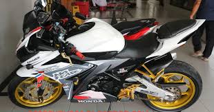 Cbr250rr full modif ini mau kita jual, untuk price nego dll nya monggo dm. 23 Modif Cbr150r Jadi Cbr250rr Info Top