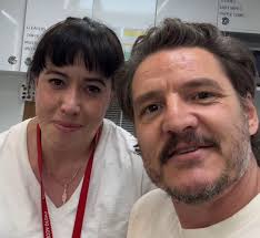 BTS de The last Of us vía rebeccalee.ca ❤️❤️ #pedropascal #joelmiller  #ellie #thelastofus #thelastofusseason2