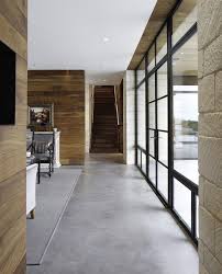 Geschliffener Estrich In Edler Optik Bemalte Betonboden Designestrich Farbe Fur Beton