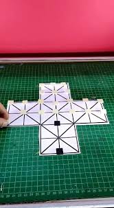 Tradicional juego el zorro y las gallinas, un juego que permite desarrollar las habilidades y destrezas mentales de niños y adultos, , diseñado en una hermosa caja con maderas de diferentes especies , con una puerta corrediza para guardar las clavijas que representa las gallinas y zorros, viene en un saco de tela ecológica. Papeleria Y Regalos Abue El Zorro Y Las Gallinas Facebook