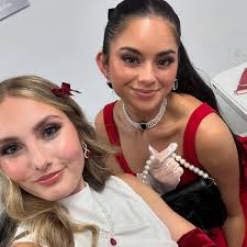 Had such a fun time playing dress up while filming “dress to impress in  real life” for Shiloh & bros. Also I feel so blessed to have met so many  amazing women