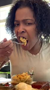 I forgot to mention! This is #VeganSoulFood in #Minnesota. Louis Hunter has  a dope story in the revolution as well as in the kitchen! 1st Black Owned  Vegan Resturant. #LouisHunter #TrioPlantBased ...