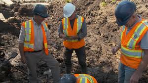 Rick Lagina, along with Gary and other members of the team, make a  momentous discovery of a wine bottle from the 1700s. #CurseofOakIsland