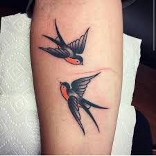 50 Great American Traditional Tattoo Designs And Ideas Check More At Http Tattoo Jou Traditional Tattoo Design Swallow Tattoo Design Traditional Tattoo Bird