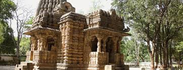 Now it is also said raj mahal was originally a shiv temple and was known as tejo mahal. Bhoramodeo Chattisgarh With Spectacular And Intricately Carved Temples This Place Is Ideally Named As The Khajuraho Of Chattisgarh Tripsaround In