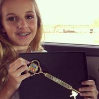 Florence singer, 13, receives key to the town