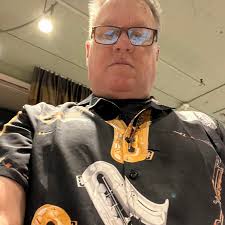 Bar crawl in downtown Clarkston this Saturday at 6 pm