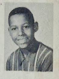 Farley "Russ" Bell....🙏🏽❤️ Nathan Hale Elementary..Devilbiss High  School..the Ohio State University..the University of Cincinnati..6th Round  NFL Draft Washington Redskins..Washington Federals World Football League.🏈  State of Ohio OHSAA High School ...