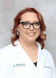 Dr. Patricia White, MD, Family Medicine