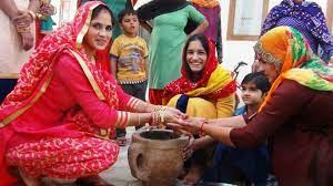 Sakshi malik (born 3 september 1992) is an indian freestyle wrestler.at the 2016 summer olympics, she won the bronze medal in the 58 kg category, becoming the first indian female wrestler to win a medal at the olympics. Pre Wedding Festivities Begin At Vinesh S Village