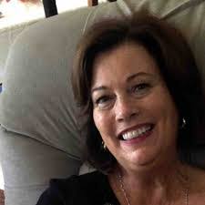 Marybeth Robb's Instagram, Twitter & Facebook