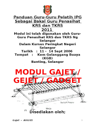 Rak pakaian dan kasut yang pintar akan membuatkan pencarian barangan anda sangat mudah. Modul Gajet Krs Dan Tkrs
