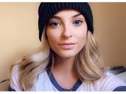 Marissa Benge's Instagram, Twitter & Facebook