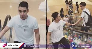 After a few years in alamogordo, new mexico, martinez's family settled in. Michael Martinez Does Viral Challenge Of Holding A Stranger S Hand At Escalator Dailypedia