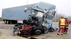 Top 5 Reasons You Need To Hire A Truck Accident Lawyer To Represent Your Case Trucks Truck Driver Accident