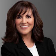 Yolanda Young, Reno, NV Real Estate Associate