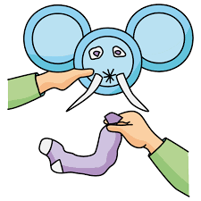 Gesucht werden alte „flow und/oder „ma vie zeitschriften zum basteln mit kindern in corona zeiten. Elefanten Maske
