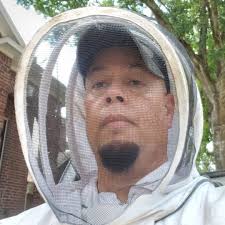 911 Honey Bee Removal