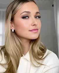 Some people think I'm an actress and assume that actresses have all the  wealth in the world and can afford anything they want. What they don't  realize is that I face challenges