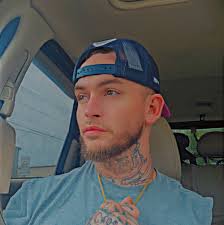 What are the different wiring options for 2ohm dvc subs and 4ohm svc subs  with a 1 ohm stable amplifier?