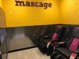 Black card perks include access to any planet fitness club at no additional charge and additional amenities such as unlimited use of massage chairs, hydromassage beds and more. Planet Fitness To Open This Week In Kahului Maui Now