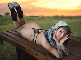 Maria Tris | Putalocura.com