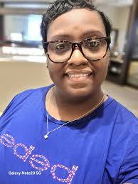 He lost his wife in one day, and his son had an accident. So he dicided to  rob a bank. Watch the movie here 👇  https://youtu.be/SBX1ChUEHp4?si=gtxd5M1kysl5EDlz Title: "3 Working Days"  @@everyone