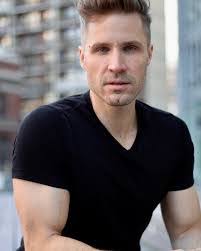 Brandon Rader's Instagram, Twitter & Facebook