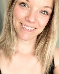 Shannon Hazard's Instagram, Twitter & Facebook