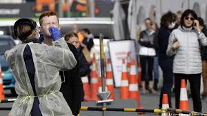 New zealand prime minister jacinda ardern ordered the country's biggest city auckland into a snap lockdown for the first time in nearly six months on sunday. New Zealand Extends New Coronavirus Lockdown Measures In Auckland News Dw 14 08 2020