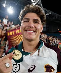 Taking it all in 🫶🫶