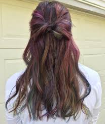 Let's start with the end result. 15 Subtle Hair Color Ideas 15 Ways To Add A Pretty Touch Of Color To Your Hair Subtle Hair Color Oil Slick Hair Hair Styles