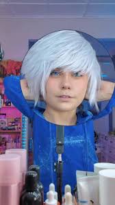 Vamos 3 de 6 OMG 🤩 y esta vez es el Remake de Jack Frost., Lo hice en el  2019 y como el pantalón me dejó de quedar y la peluca yo la trasquilé la  primera vez jajaja tenía que repetirlo y no se porque ...