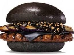 Burger ternyata bukan hanya makanan siap saji yang bisa anda beli dengan rasa yang nikmat, tapi kini cukup dari dapur rumah anda, anda sudah bisa membuat sajian burger hangat untuk sarapan di pagi hari. Peluang Bisnis Burger Hitam Dan Analisa Usahanya