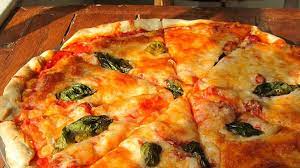 Authentic Pizza Margherita Recipe Delicious Pizza Crispy Pizza Recipes