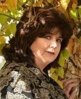 Rhonda Auer's Instagram, Twitter & Facebook