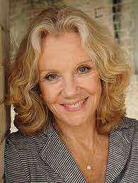 Hayley catherine rose vivien mills is an english actress. Pollyanna Star Hayley Mills Writes Memoir Forever Young People Com