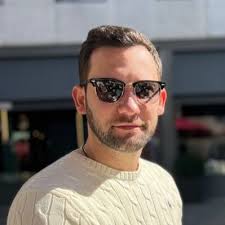 Vladarean Adrian (@AdrianVladarean)