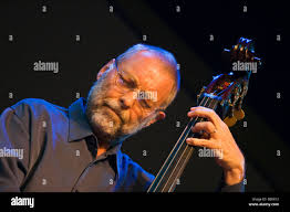 Plays dave hi-res stock photography and images