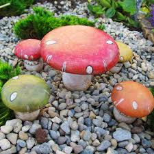 Mushroom Table W Stools 5 Piece Set Diy Garden Wooden Garden Rock Garden