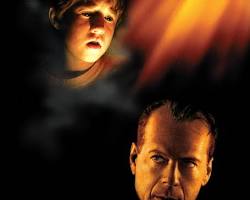 Gambar poster film The Sixth Sense (1999)