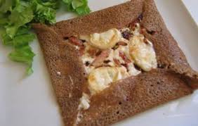 Galette Bretonne Au Chevre Frais Et Lardons Ww Plat Et Recette Recette Galette Bretonne Recette Galette Bretonne