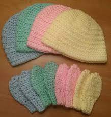 Little Souls Newborn Beanie Thumbless Mittens Free Pattern Crochet On The Brain Crochet Baby Hat Patterns Newborn Crochet Patterns Crochet Baby Hats