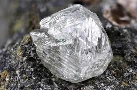 Eğer boyalarınızın arasında 'kırmızı' yoksa dert etmeyin. Degerli Taslar Isimleri Ve Ozellikleri Degerli Tas Nasil Anlasilir