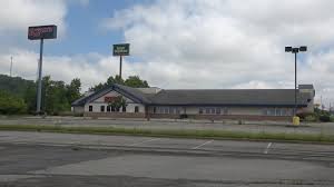 The company was founded in 1982 by bill darden. Olive Garden Coming To Clarksburg Wboy Com